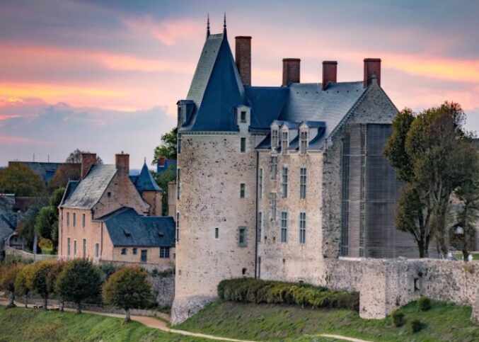 Château de Sainte-Suzanne